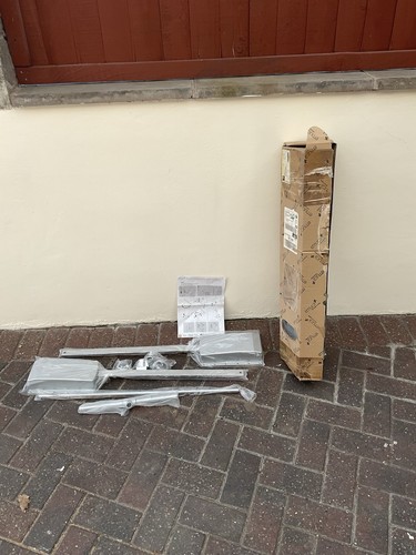 Wardrobe rails emuca - rails,